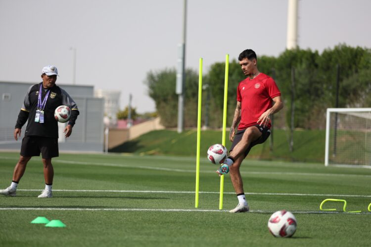 Shayne Pattynama Siap Diturunkan Lawan Vietnam