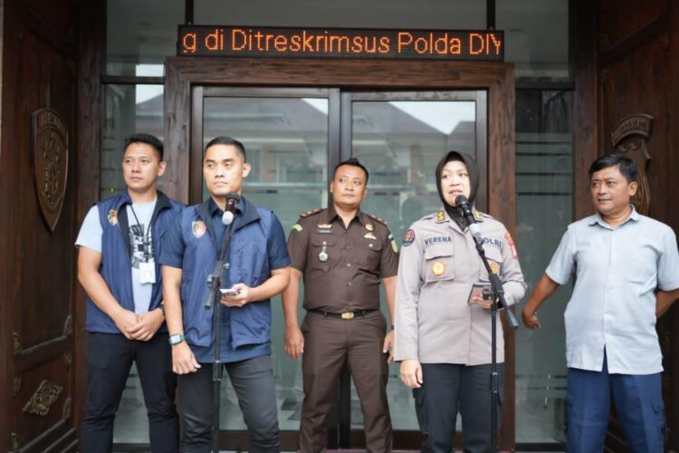 Satgas Anti Mafia Bola Serahkan 7 Tersangka ke Kejari Sleman