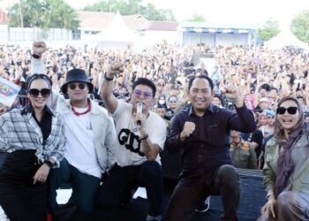 Andika Kangen Band Meriahkan HUT OKU Selatan ke-20
