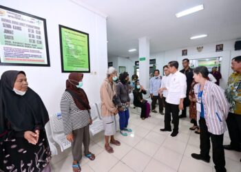 Jokowi Wajibkan Setiap Puskesmas Miliki Alat USG Kehamilan