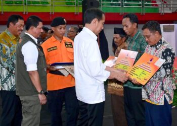 Jokowi Tekankan Arti Penting Petani Bagi Negara