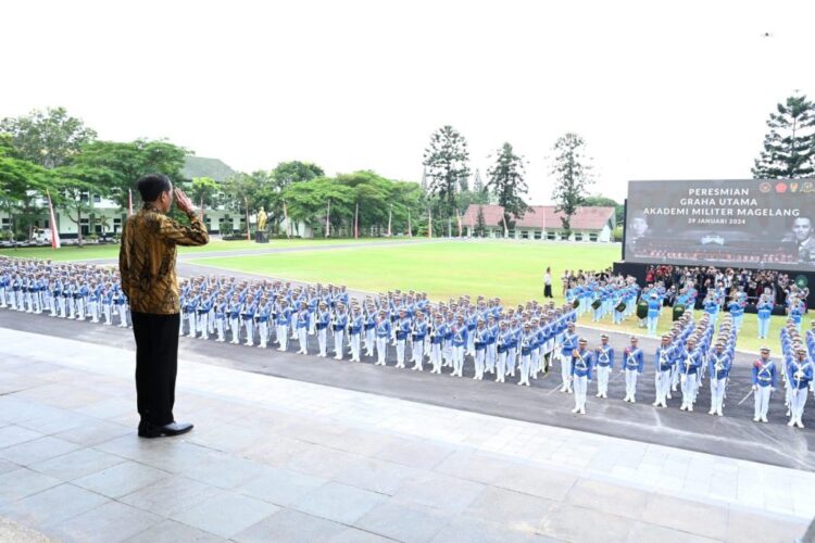 Jokowi Resmikan Graha Utama Akademi Militer Magelang