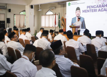 Ingatkan Pesan Jokowi, Menag Minta ASN Terus Layani Umat