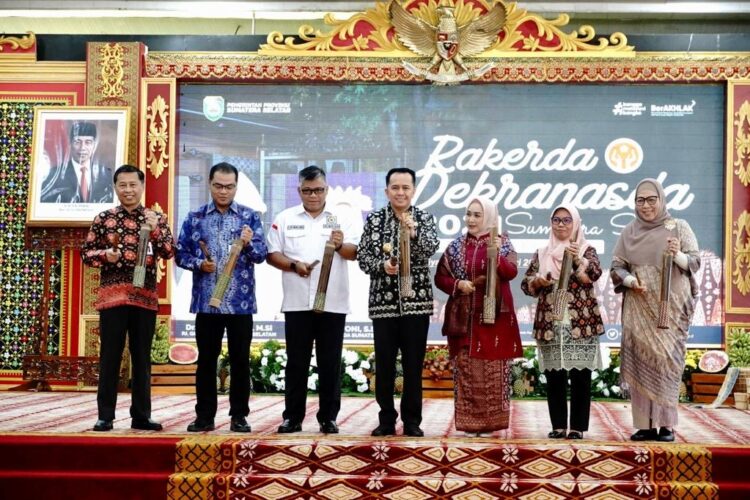 Pj Gubernur Agus Fatoni Buka Rakerda Dekranasda Sumsel 2024
