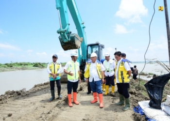 Menteri PUPR Basuki Targetkan Perbaikan Darurat Tanggul Sungai Wulan di Demak Selesai Dalam Tiga Hari