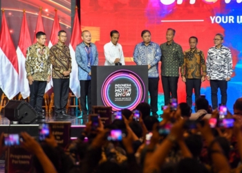 Jokowi Tekankan Mobil Listrik Masa Depan Otomotif Indonesia