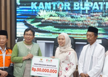 Kemenag, BAZNAS, dan LAZ Berikan Bantuan untuk Korban Banjir di Jawa Tengah