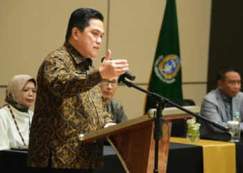 Erick Thohir Sumringah Sambut 3 Tim Promosi ke Liga 1 Musim Depan