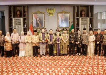 Kompak Pakai Gambo Muba, Pj Bupati Apriyadi Boyong Kepala OPD Halal Bihalal ke Forkopimda Sumsel