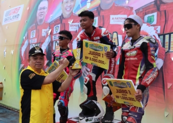 Pj Bupati Sandi Fahlepi Melepas Secara Resmi Kejurnas Nasional Motoprix Seri 1 2024