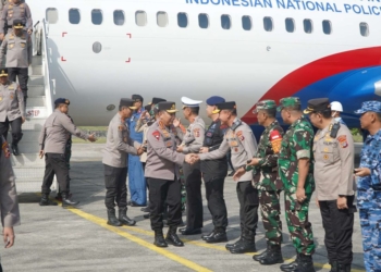 Dampingi Kunker Presiden Jokowi, Kapolri Tiba di Kalimantan Timur