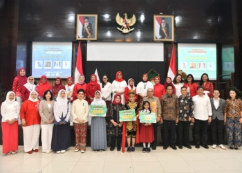 DWP Setkab Serahkan Beasiswa Pendidikan dan Tali Kasih bagi 64 Siswa