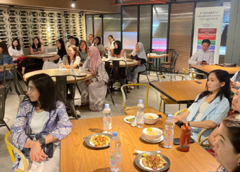 SIS Palembang “Meet & Greet” : Komitmen terhadap Keunggulan