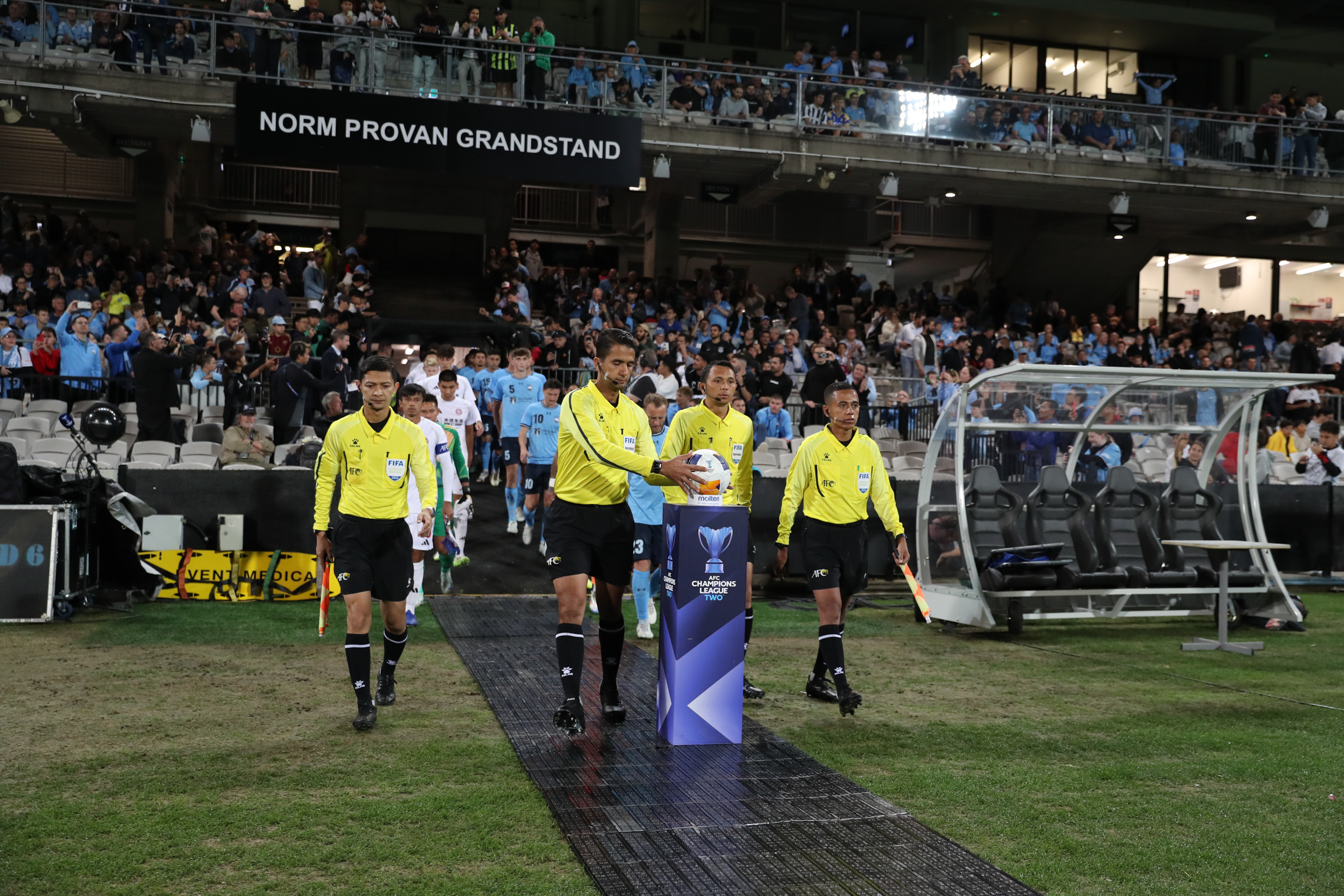 4 Wasit Indonesia Pimpin Pertandingan AFC Champions League Two