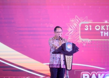 Pj Gubernur Elen Setiadi Dampingi Mendagri Tito Karnavian Buka Rakornas BPSDM 2024 