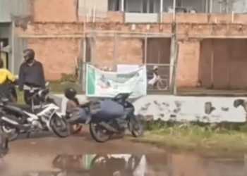 Polda Sumsel Klarifikasi Pedagang Ikan Sujud Dihadapan Polisi di Palembang