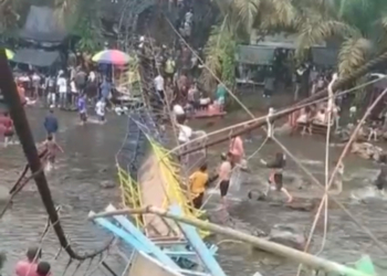 Jembatan Gantung di Tempat Wisata Lubuk Linggau Putus, 8 Orang Terluka