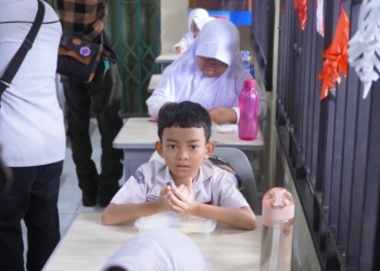 Hari Pertama Makan Bergizi Gratis di Palembang