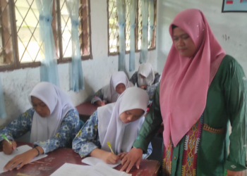 Sosok Rukiah, Sudah Mengabdi 17 Tahun sebagai Guru Honorer di Sumut Kini Lulus PPPK