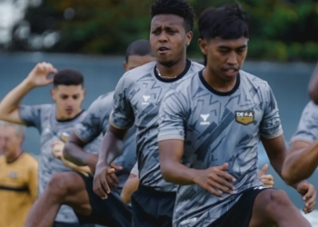 Prediksi Dewa United vs PSM Makassar: Jan Olde Riekerink Minta Pemain Jangan Remehkan PSM