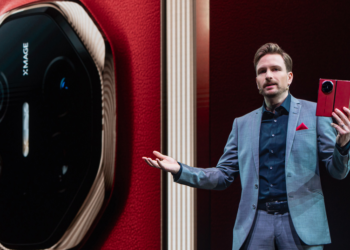 Huawei Melampaui Batas! Hadirkan Ponsel Tiga-Lipat, Tablet Revolusioner, dan Audio Open-Ear Terbaru