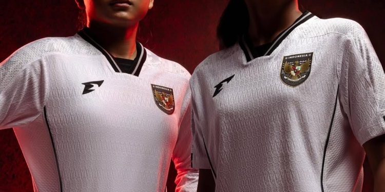 Foto: Erspo Rilis Jersey Tandang Timnas Indonesia