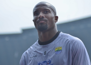 Pertandingan Persija Vs Persib Jadi Pengalaman Pertama Gervane Kastaneer