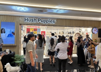 Hush Puppies Buka Gerai di Palembang Indah Mall