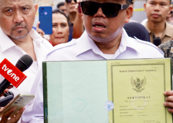 Menteri Nusron Tinjau Penggusuran di Bekasi: Negara Hadir, Warga Harus Dapat Solusi