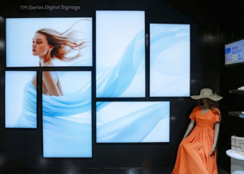 TCL Luncurkan Berbagai Inovasi Layar Komersial Terbaru di ISE 2025