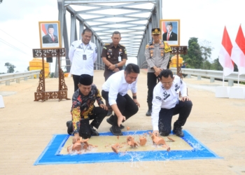 Herman Deru Resmikan 4 Jembatan di Ruas Jalan Penghubung Pali dan Musi Rawas