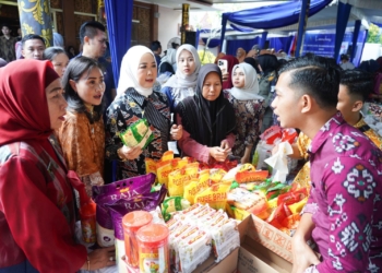 Feby Deru Buka Kriya Sriwijaya Ramadan Sale dan Operasi Pasar 2025