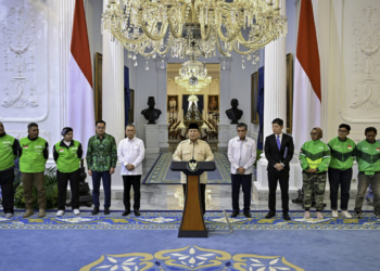 Prabowo Umumkan Pengemudi Ojol Bakal Dapat THR dan Bonus Hari Raya