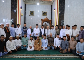 Ratu Dewa Safari Jumat di Masjid Nurul Hidayah