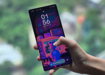 Samsung Galaxy S25 Series menawarkan pengalaman personalisasi dengan efek visual interaktif, bikin smartphone kamu semakin unik.