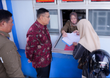 Tinjau Kantah Kabupaten Kendal, Wamen Ossy Imbau Jajaran Lakukan Pengelolaan Pertanahan yang Teliti dan Tepat