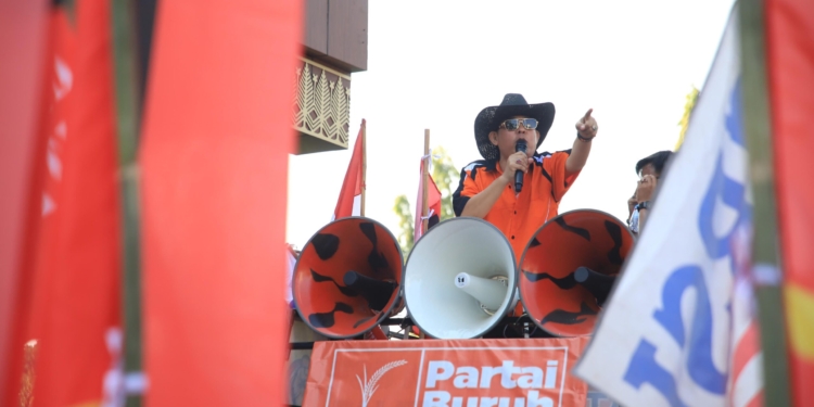 Foto: Aksi Buruh di DPRD Sumsel