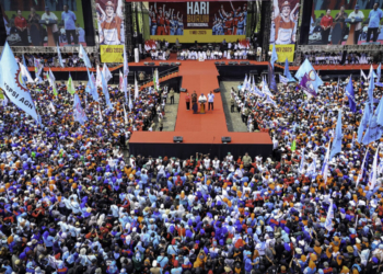 Prabowo Hadiri Peringatan Hari Buruh Internasional di Monas