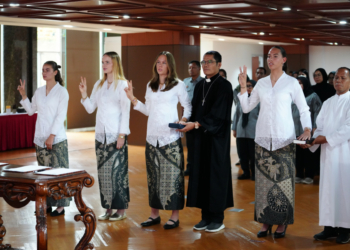 Emily, Felicia, Iris, dan Isa Resmi Jadi WNI