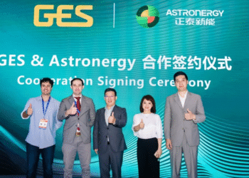 Astronergy Sukses Besar di SNEC 2025 Berkat Produk Panel Surya Mutakhir dan Kemitraan Global