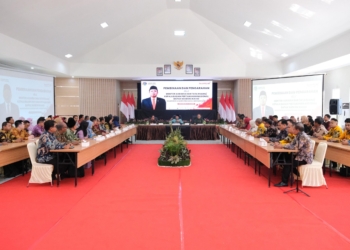 Beri Pengarahan di Kalsel, Nusron Wahid Minta Jajaran Atasi Gap dalam Sertipikasi Tanah