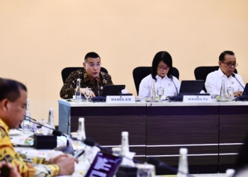 Wamen Ossy Dermawan Laporkan Progres Pengadaan Tanah untuk Huntap Warga Terdampak Erupsi Gunung Lewotobi