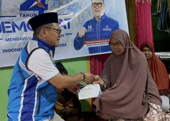 Firdaus Hasbullah Rayakan HUT Partai Demokrat dengan Berikan Bantuan ke Panti Asuhan