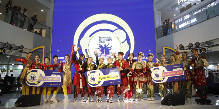 Foto: 1.200 Peserta #MENARIDIMALL di Palembang