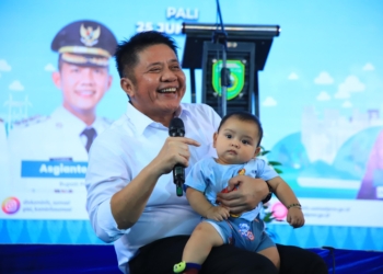 Herman Deru Terima Penghargaan Menko PMK, Sumsel Sukses Tekan Angka Prevalensi Stunting Secara Signifikan