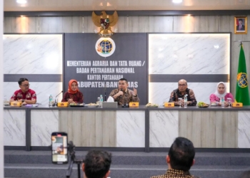 Tinjau Kantah Banyumas, Wamen Ossy Dermawan Tekankan Pentingnya Peningkatan Kualitas Layanan