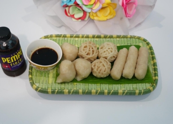 Pempek Fioza Palembang: Rekomendasi Pempek Gabus Premium Mulai Rp40 Ribuan per Paketnya