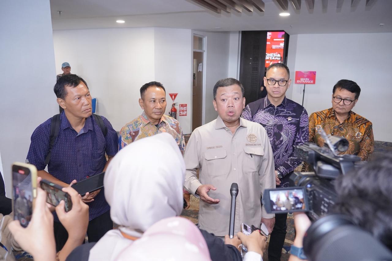 Nusron Wahid Akan Evaluasi Tata Ruang di Sumatra Usai Bencana Banjir