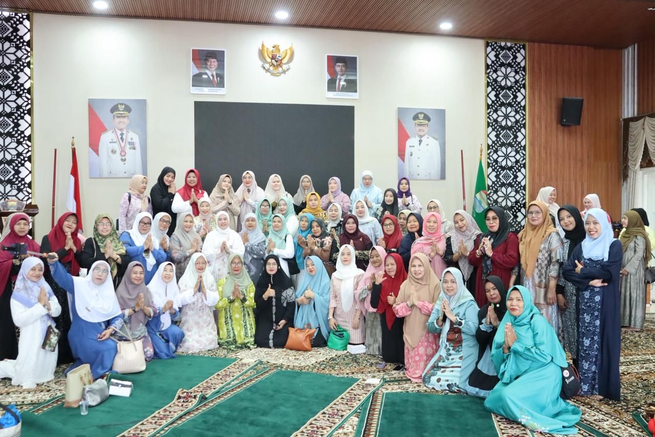 Perkuat Iman, TP PKK Palembang Sambut Ramadan dengan Salat Tasbih