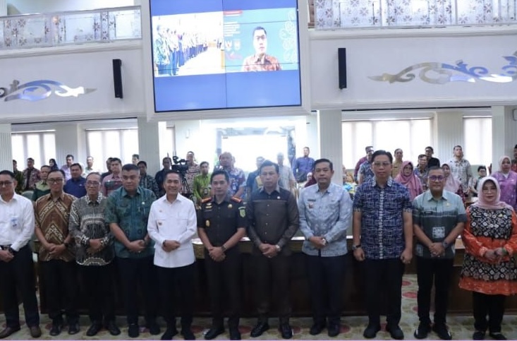 Satu Tahun Ratu Dewa-Prima Salam: Ekonomi Tumbuh, Stunting Turun Signifikan